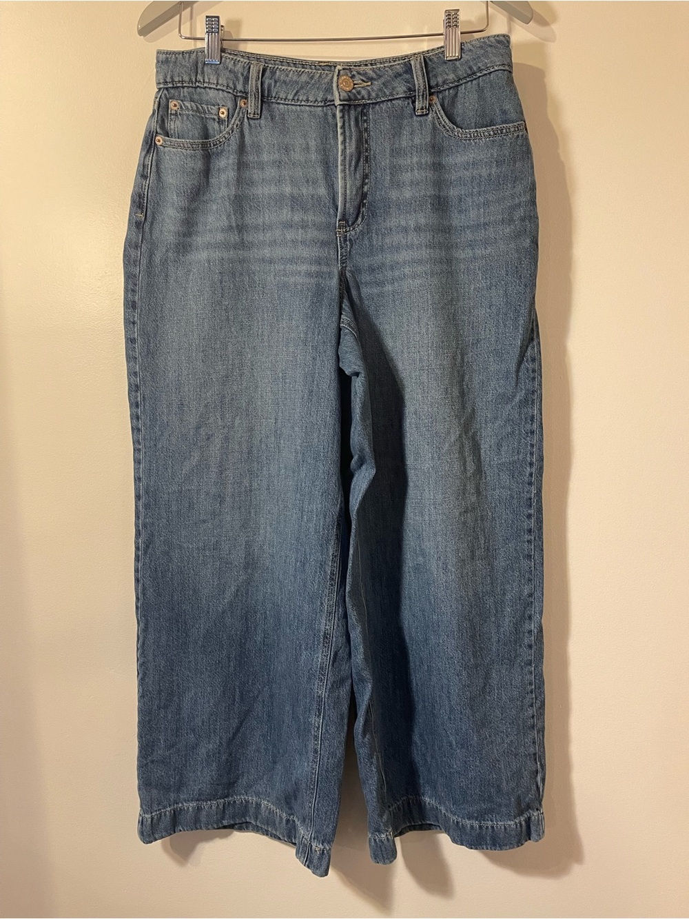 Reitmans Blue Medium Wash High Rise Wide Leg Ankle Crop Jeans Size 10 32
